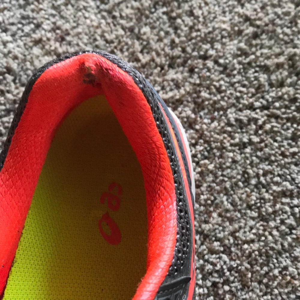 ASICS gray with peach orange trim tennis shoe. - Picture 5 of 6